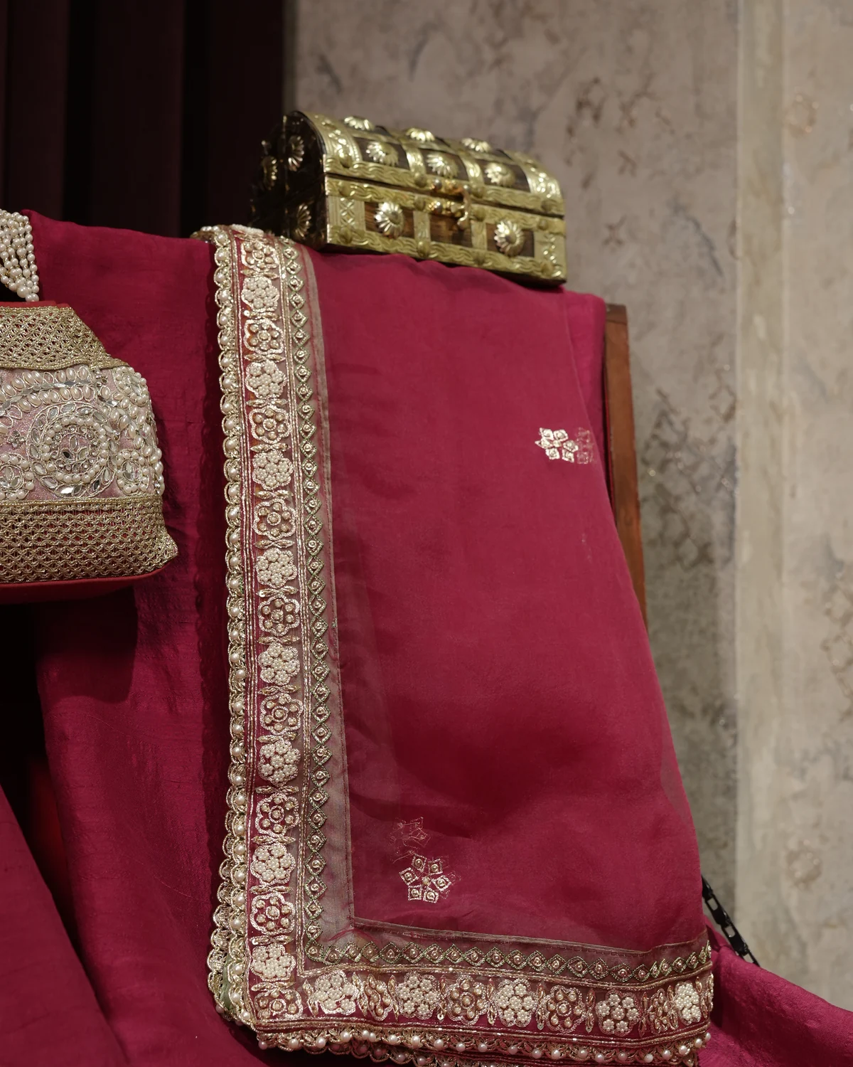Mumtaz Rani Pink Handcrafted Zardozi Silk Suit — photo 4