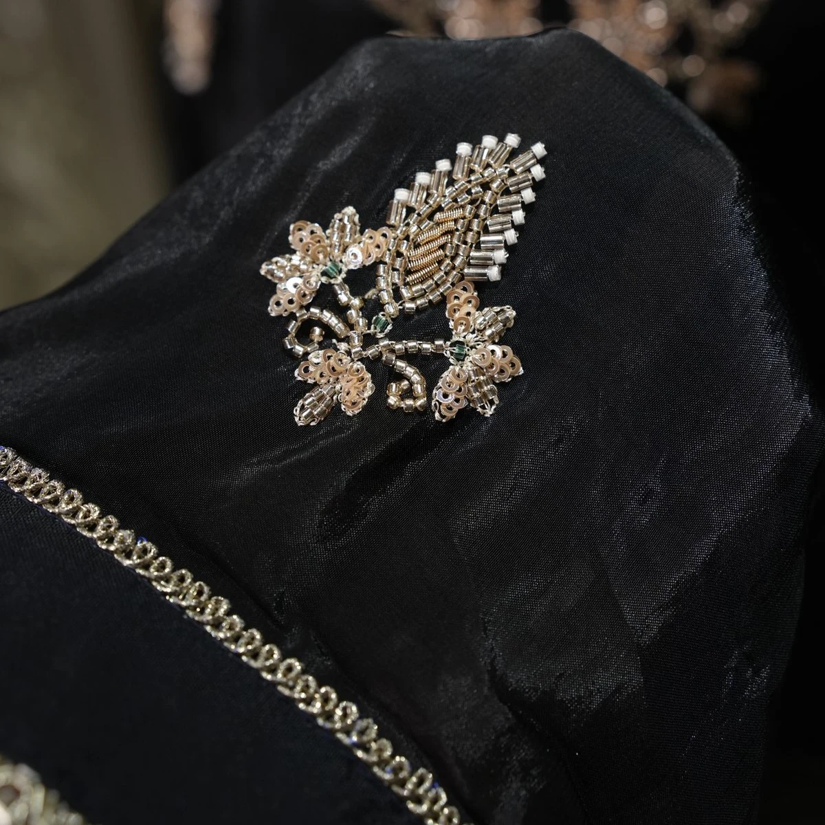Zeenat Handcrafted Unstitched Silk Suit — photo 4