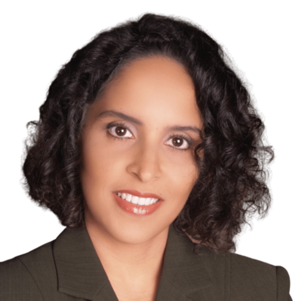 Blanca Martinez-Hoppe, DMD, Cosmetic Dentistry Jacksonville, FL