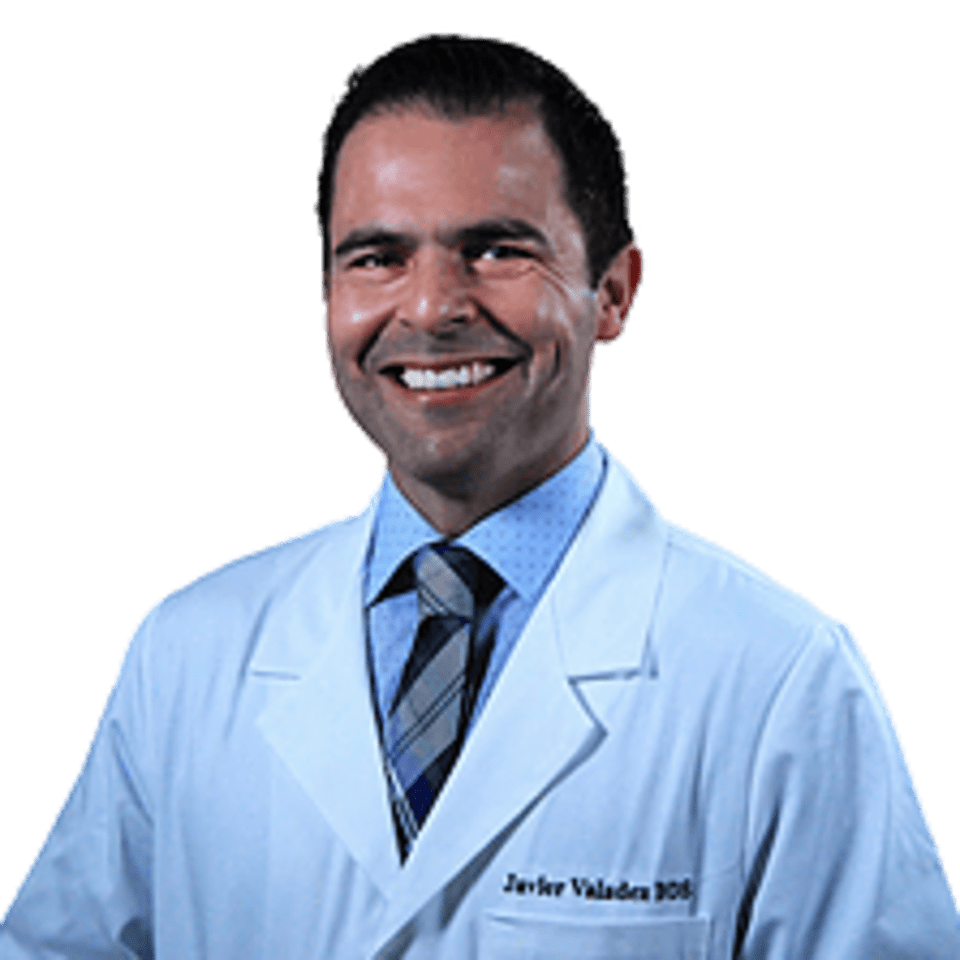 Javier Valadez, DDS, Cosmetic Dentistry Chula Vista, CA