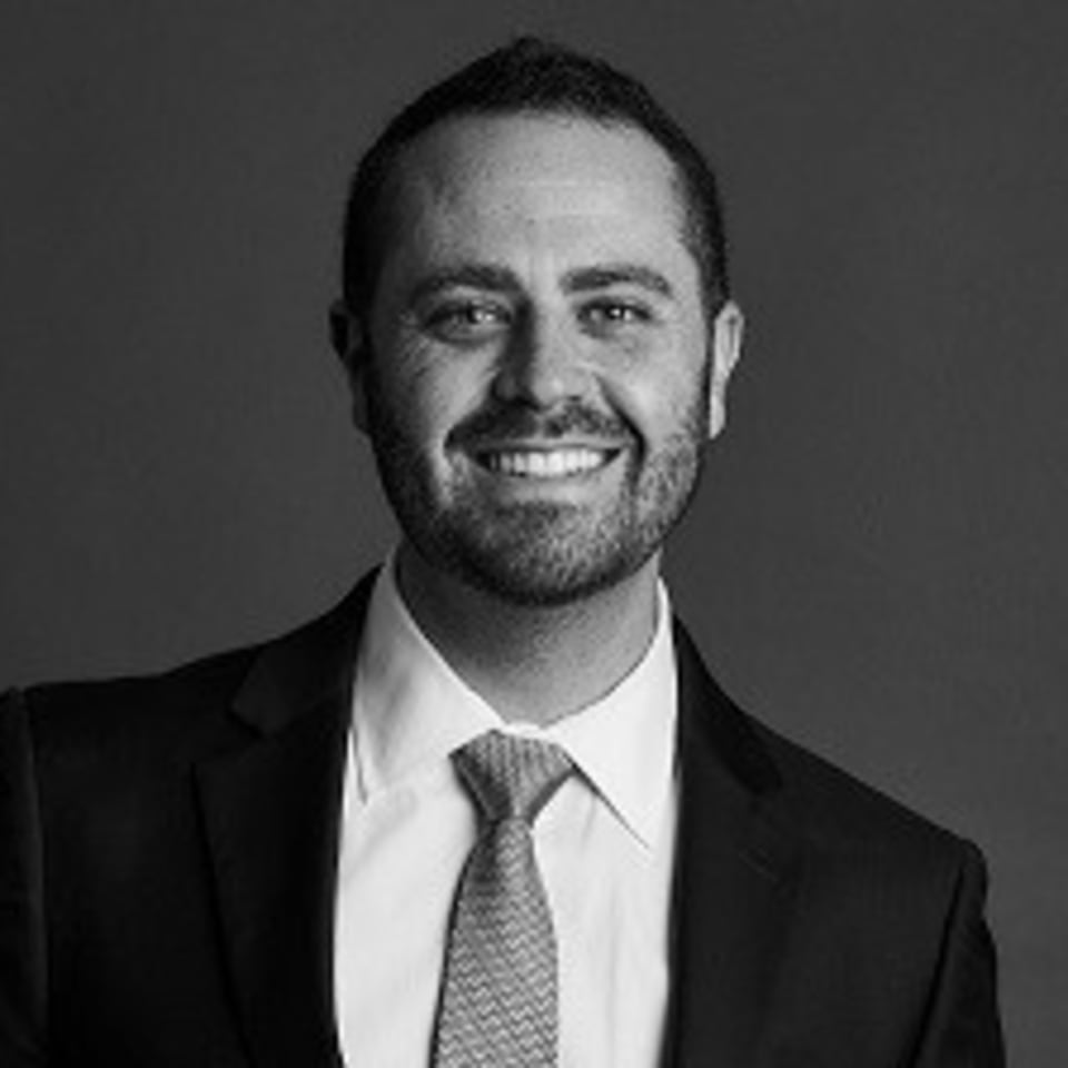 Brian Gradinger, DMD, Cosmetic Dentistry Santa Clarita, CA