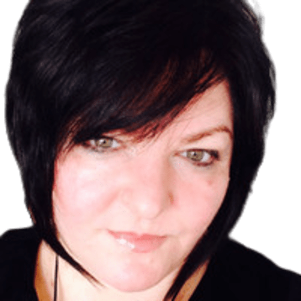Dorina Rogojan, Tattoo Specialist, Tattoo Artist (Microblading) Chicago, IL