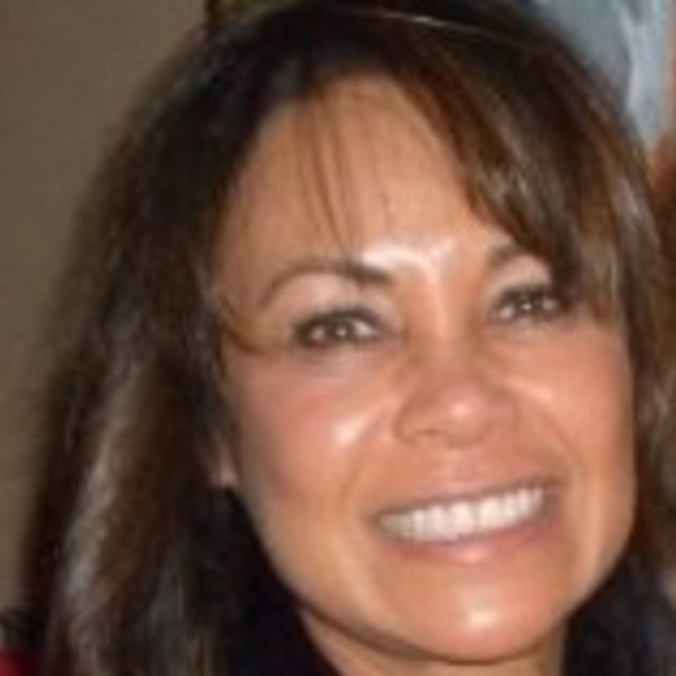 Yolanda V. Moe, Aesthetician Specialist, Esthetician Folsom, CA