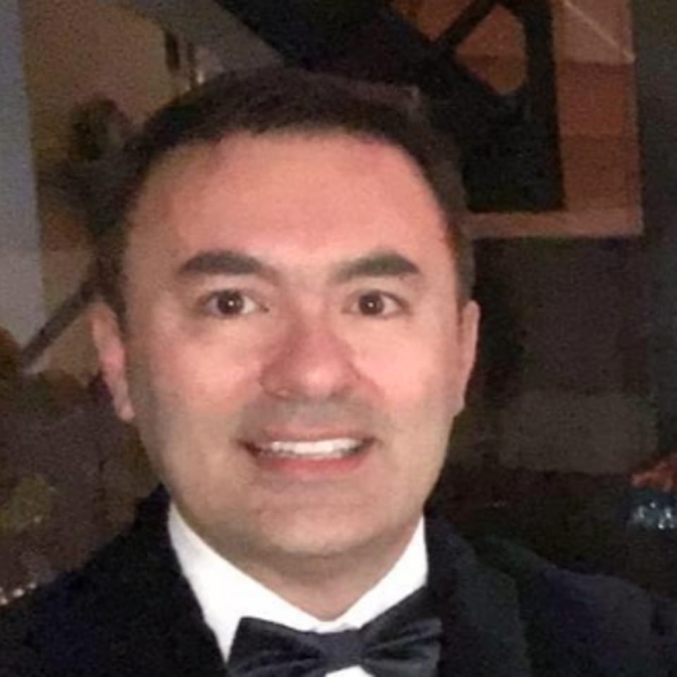 Amir A. Salimpour, DDS, Cosmetic Dentistry Renton, WA