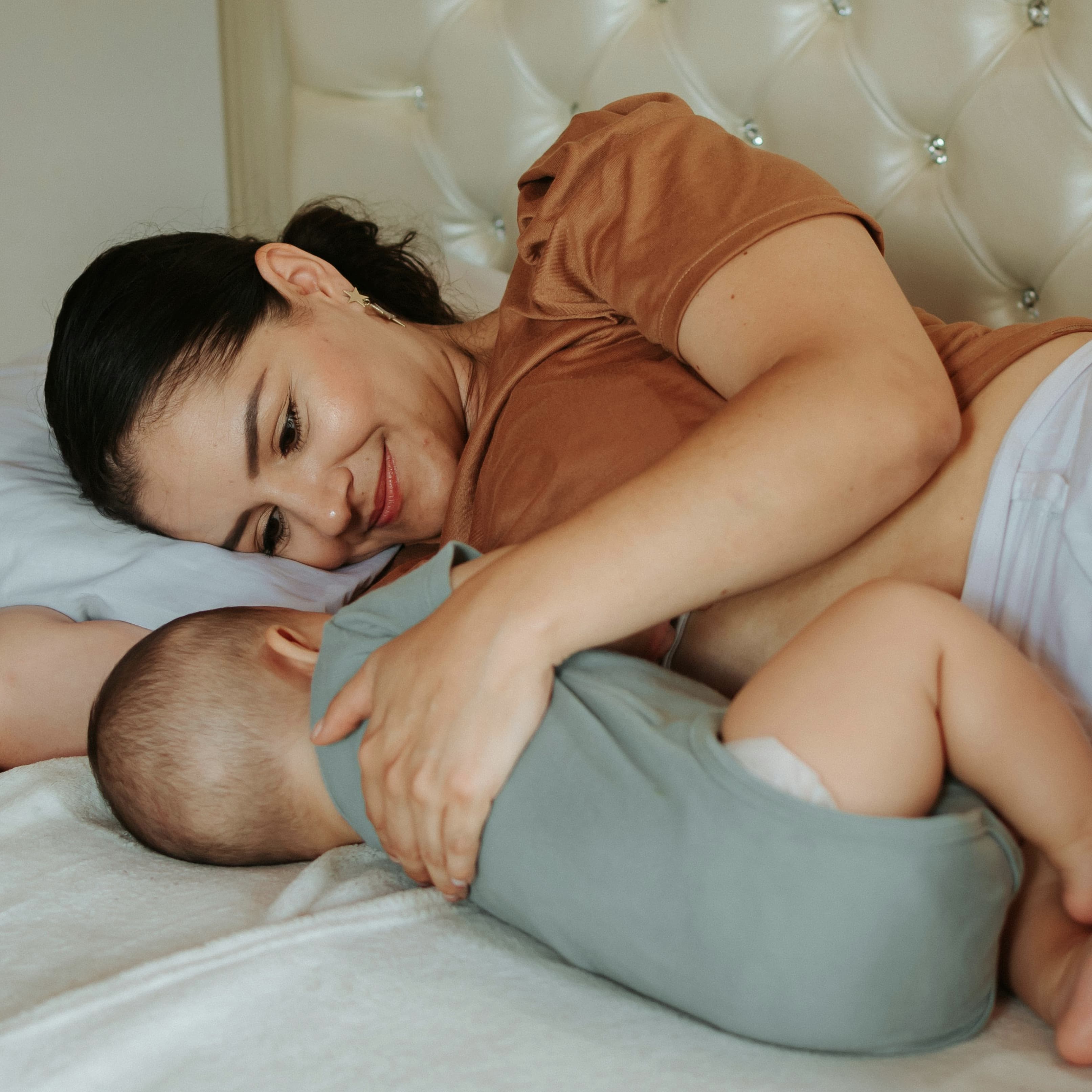 Top Non-Invasive Mommy Makeover Procedures for a Post-Baby Body