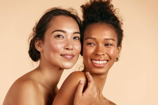 Microneedling vs. Dermarolling: What’s The Difference?