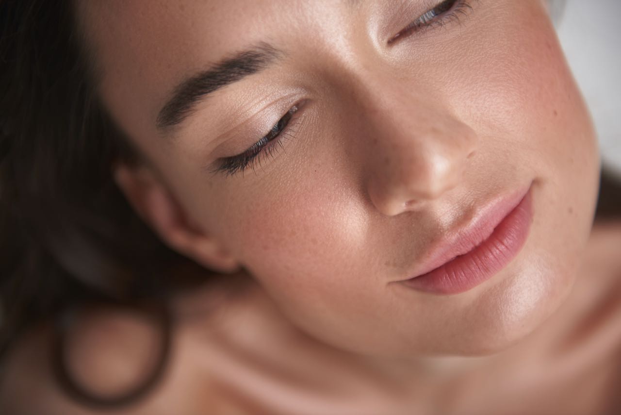 In-Office vs. At-Home Chemical Peels: What’s The Difference?