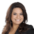Naysha Khan, Aesthetician Specialist, Esthetician Seattle, WA