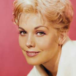 Actress Kim Novak