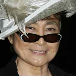Photo of Yoko ONO