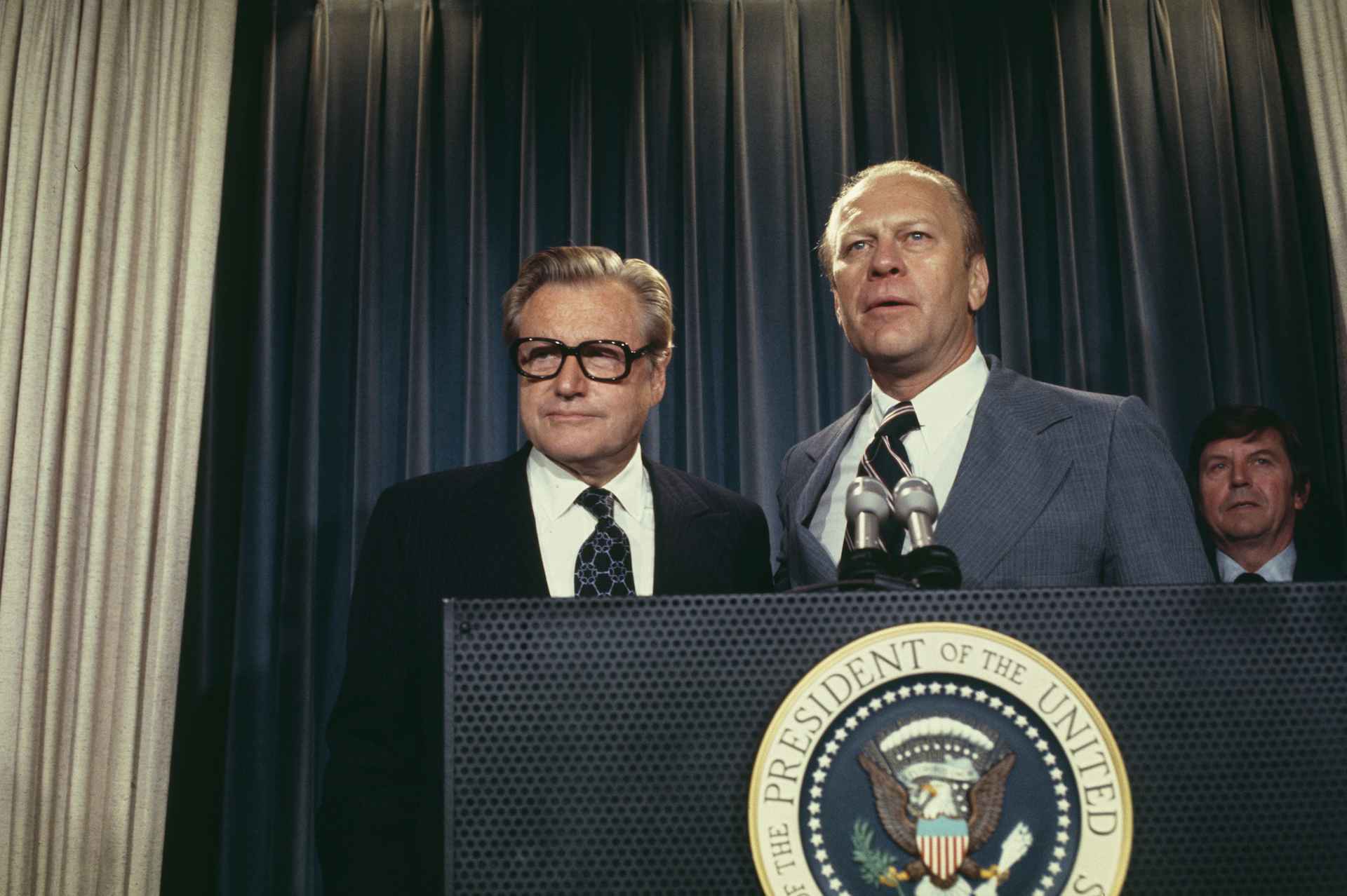 August 20th, 1974: President Gerald Ford announces at the White House that New York Governor Nelson Rockefeller (left) will become the new vice president.