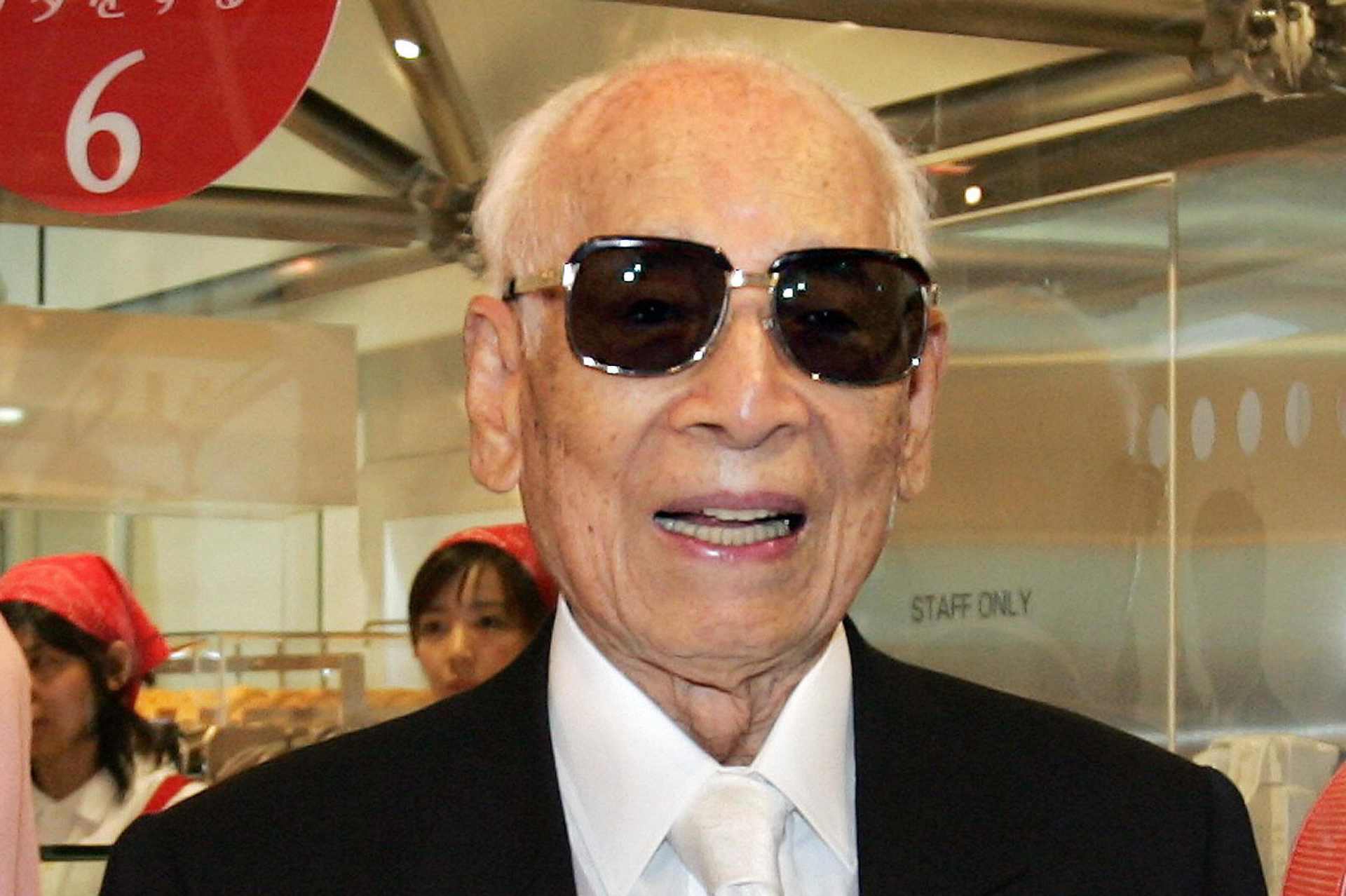 Momofuku Ando, 94, founder of Japan's Ni