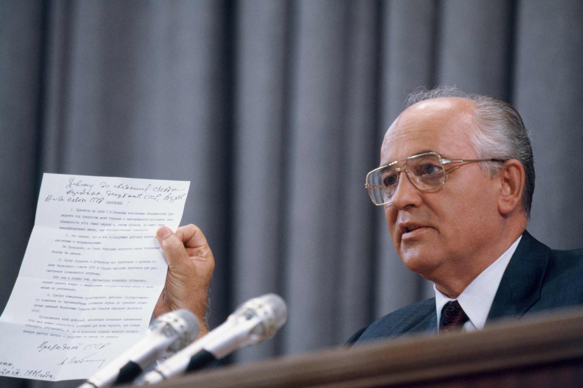 Press Conference by Mikhail Gorbachev