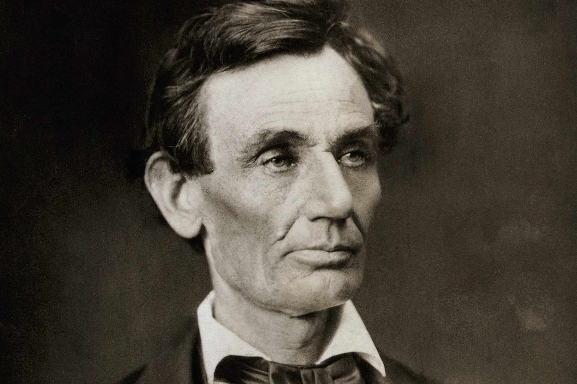 photographic portrait of Abraham Lincoln
