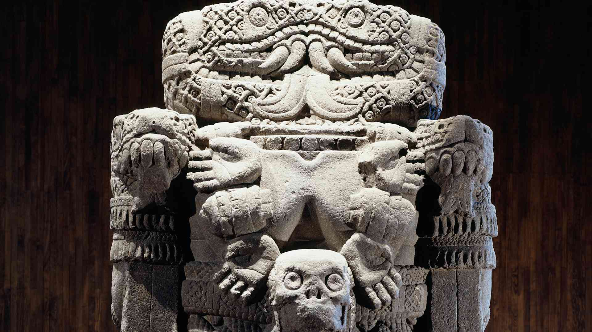 Stone statue of Coatlicue
