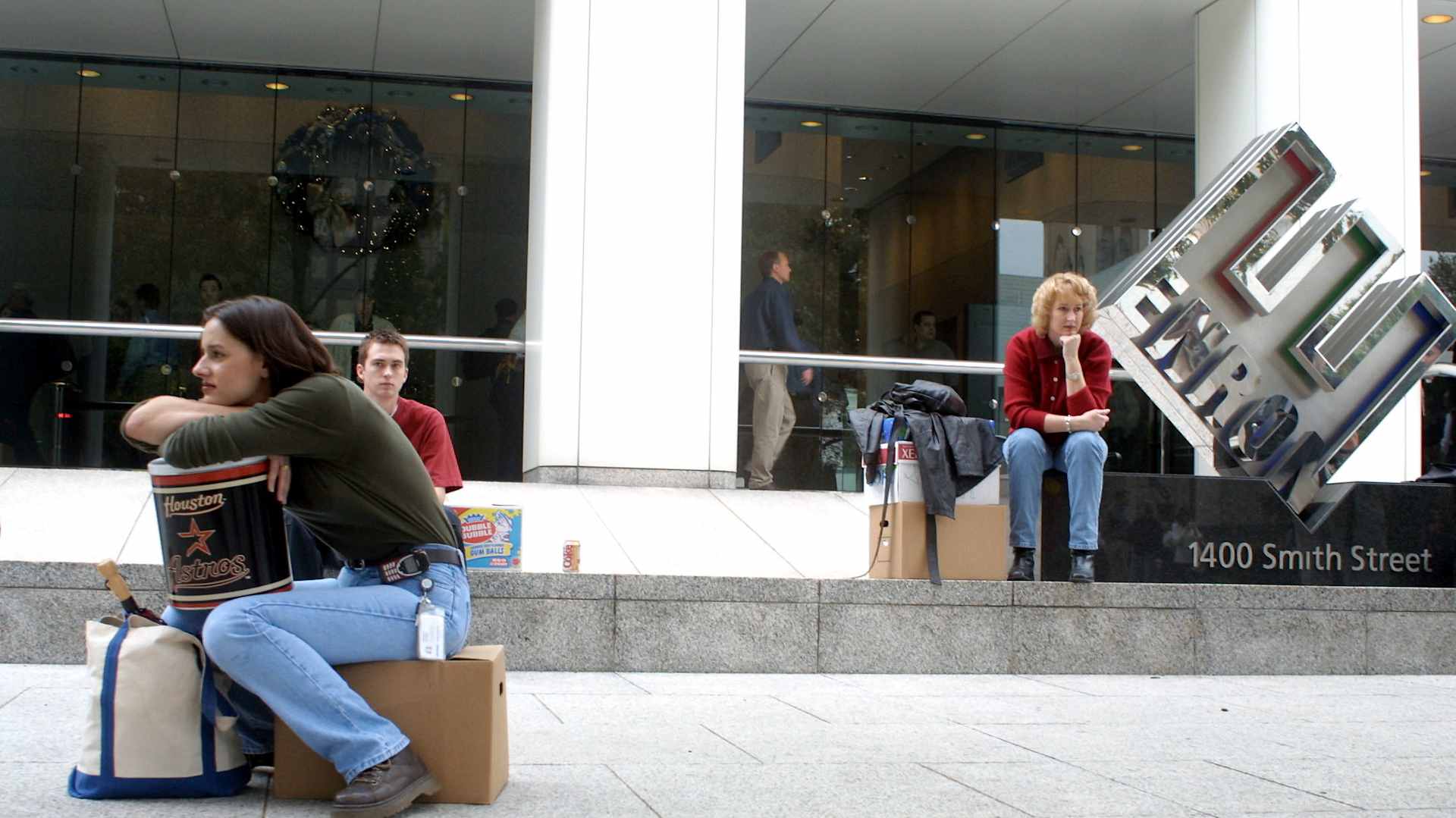 Enron Files for Chapter 11, Lays Off Employees