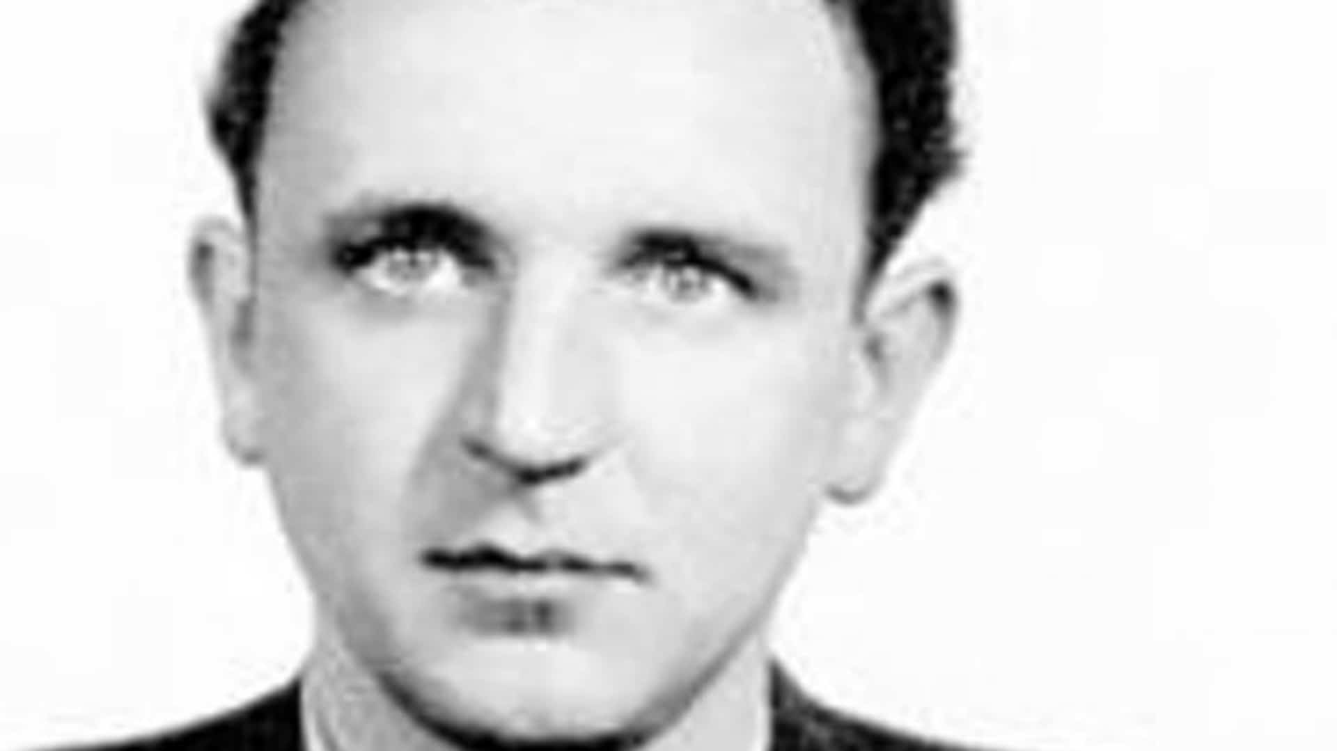 Algimantas Dailide's U.S. passport photo. (Credit: U.S. Department of Justice)