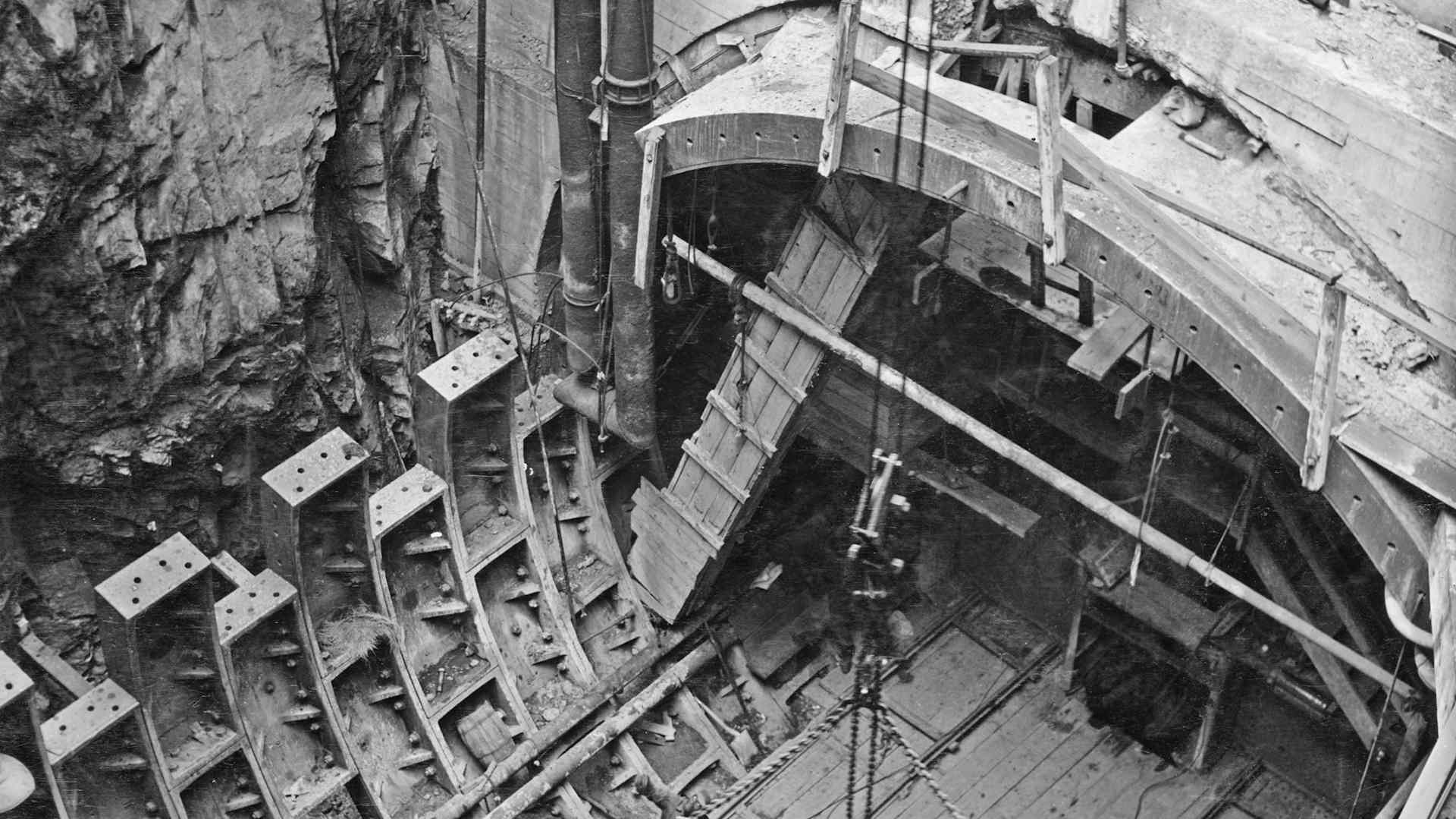 Lincoln Tunnel construction, New Deal infrastructure projects