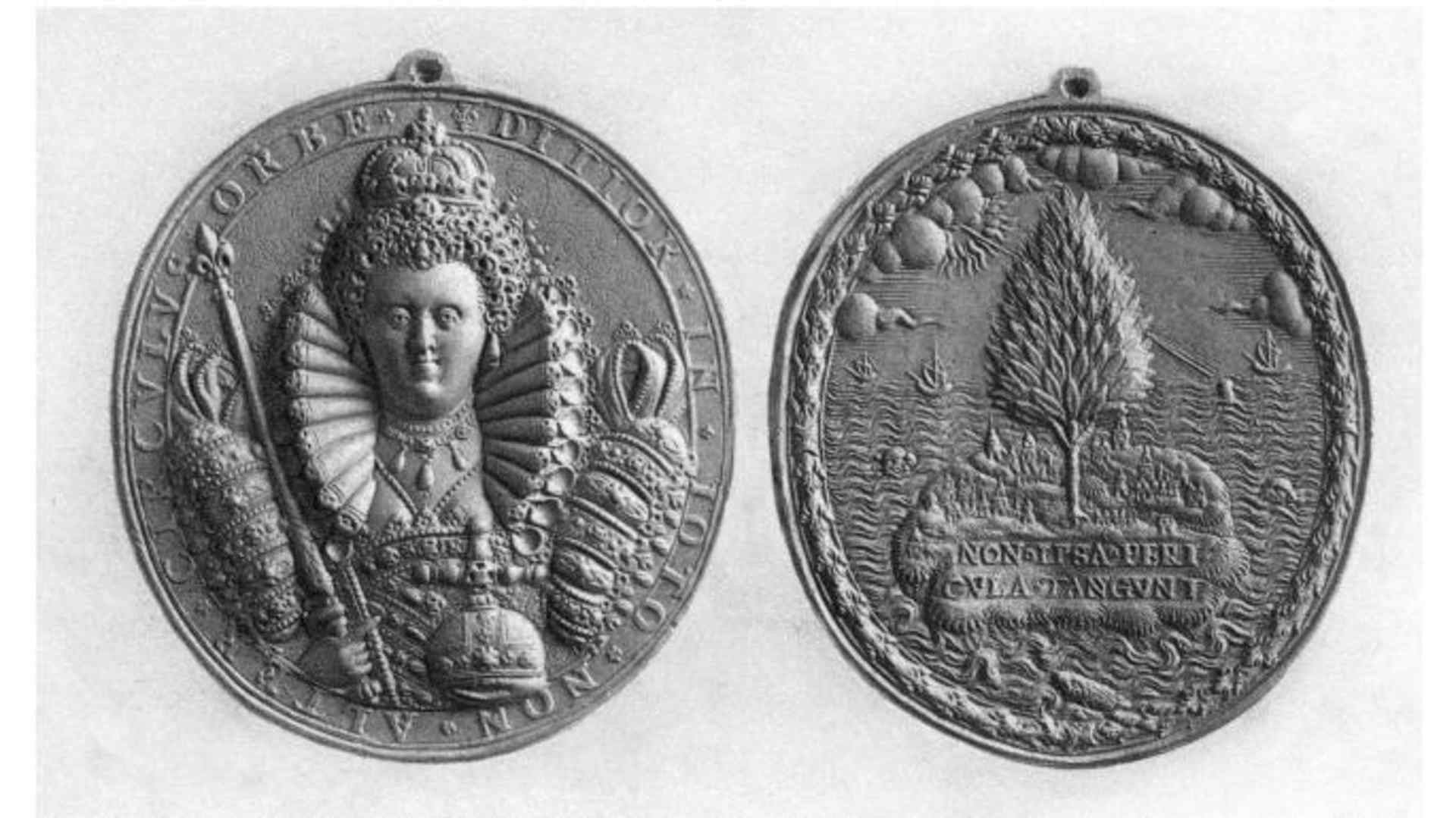 Queen Elizabeth I medal, 16th century. (Credit: The Print Collector/Getty Images)