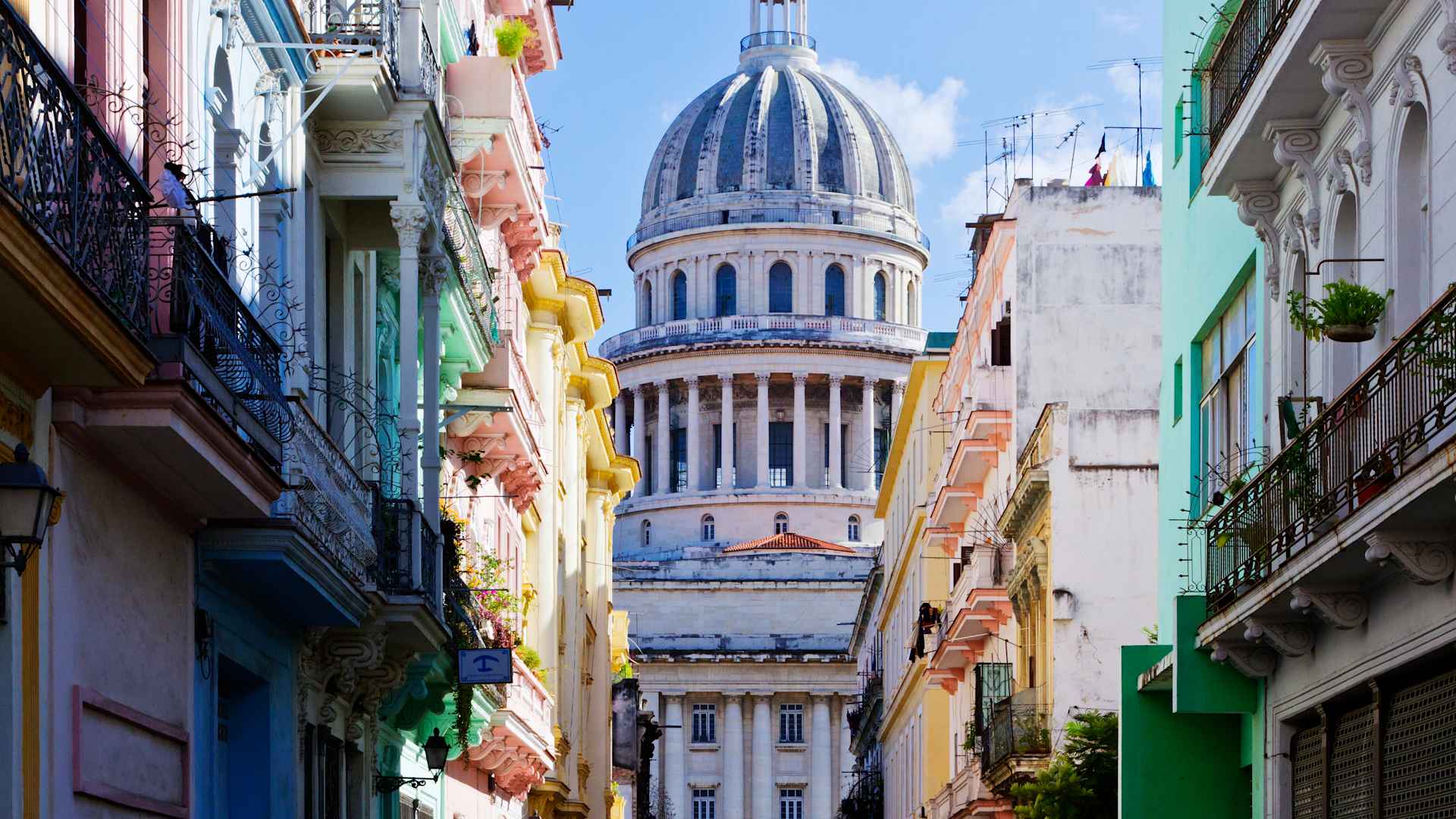 Capitolo building at end of city street