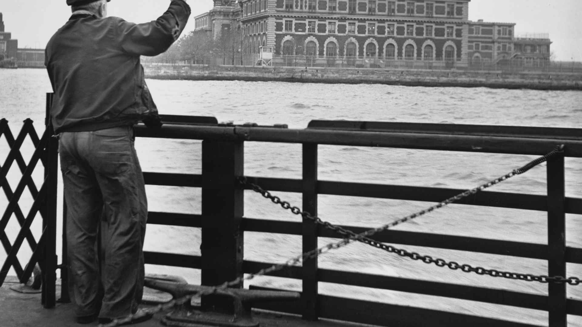 U.S. Immigration Employee Waves Goodbye
