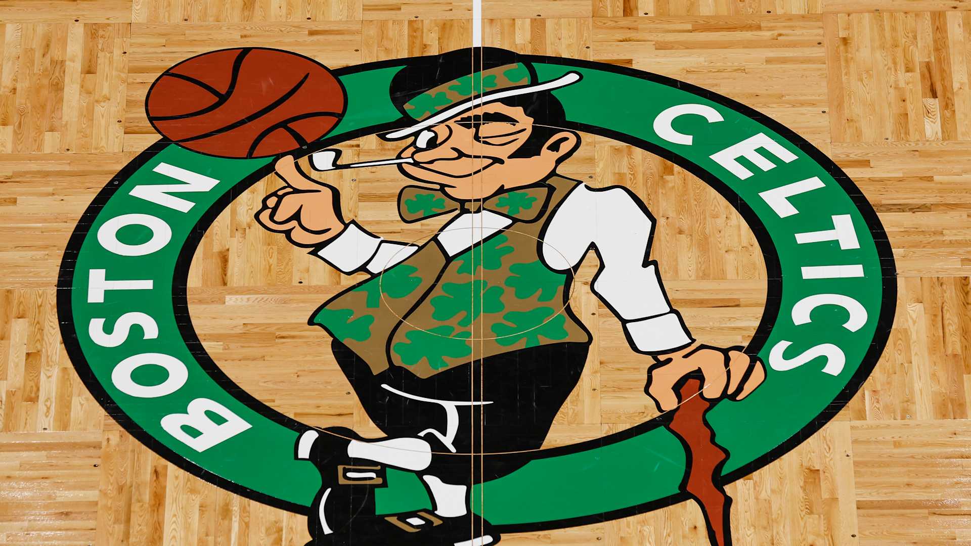Cleveland Cavaliers v Boston Celtics