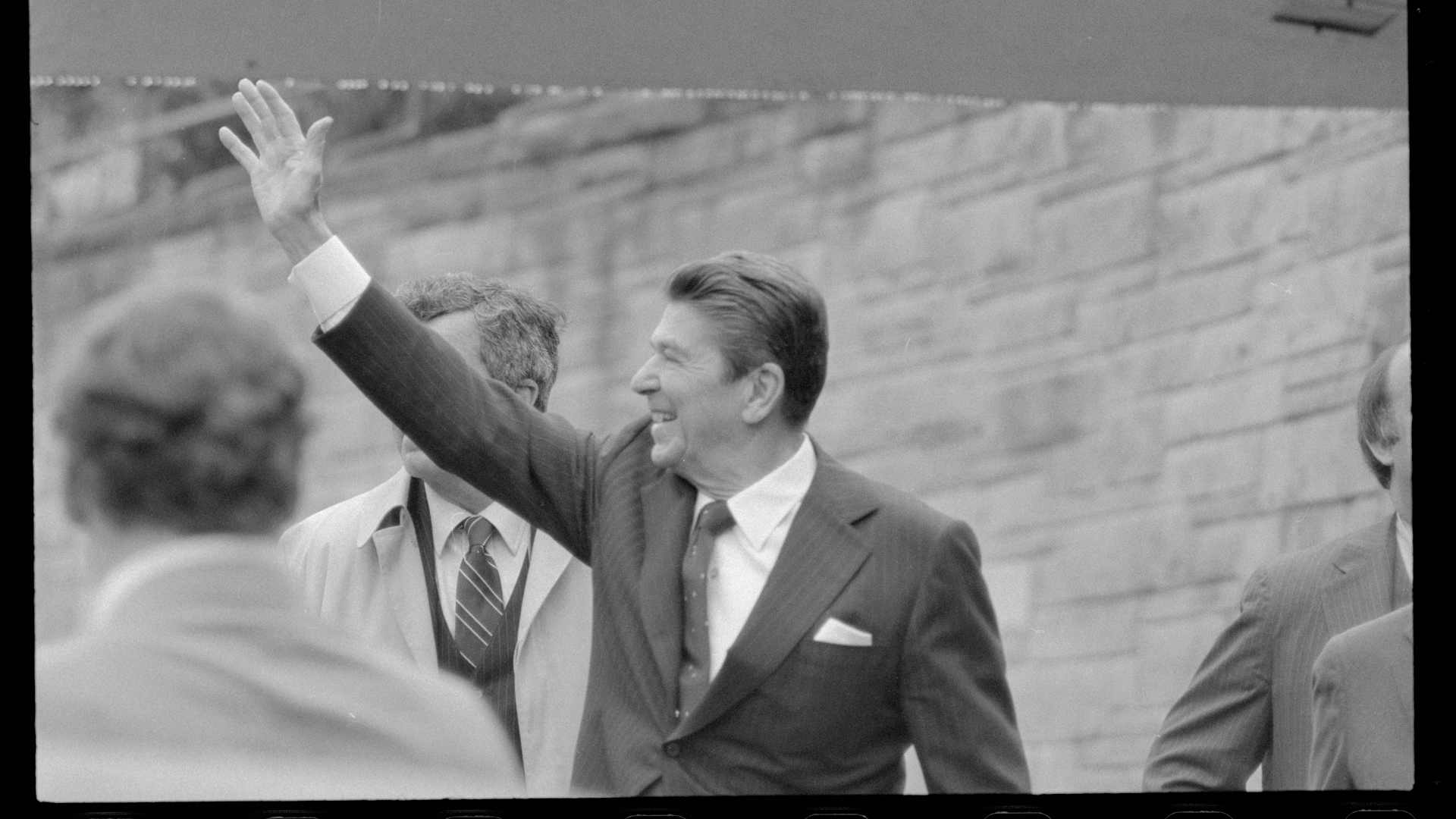 Ronald Reagan Waving