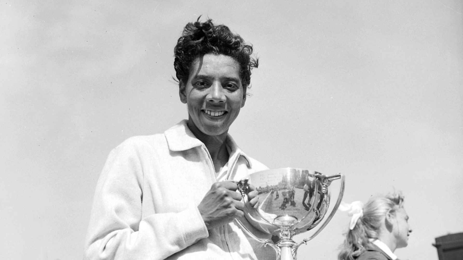 Althea Gibson wins her third British title