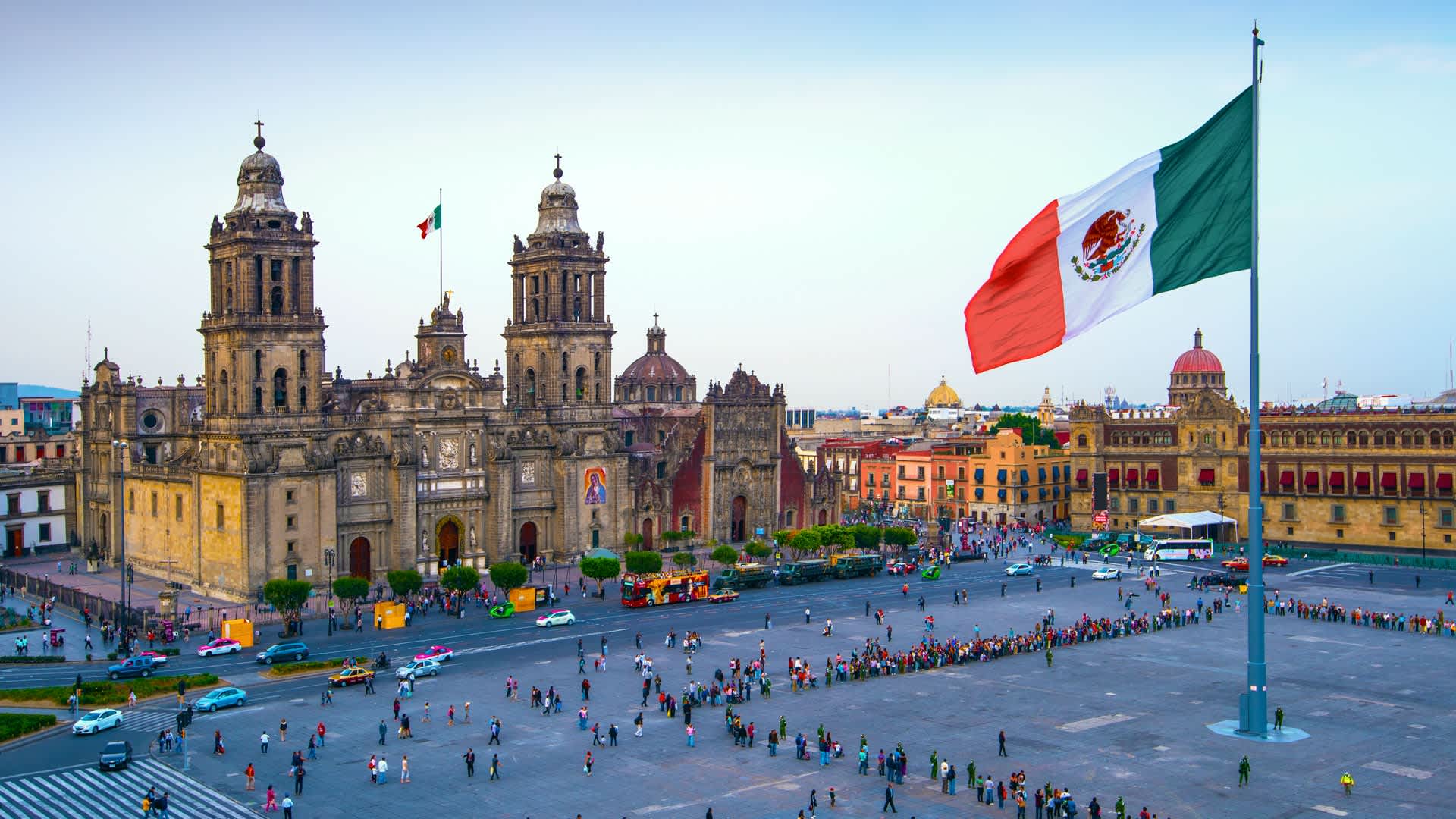 Mexico City, mexican flag, Zocalo