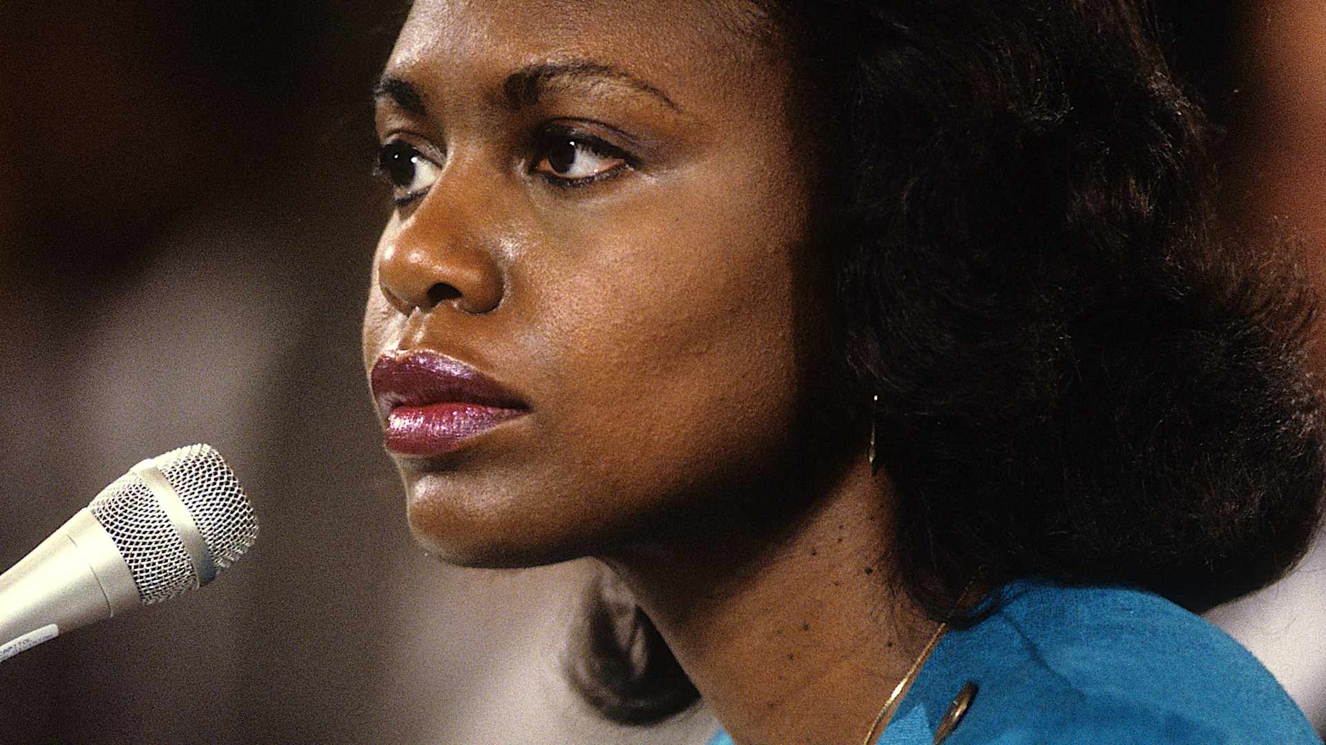Professor Anita Hill being sworn-in before testifying at the Senate Judiciary hearing on the Clarence Thomas Supreme Court nomination.