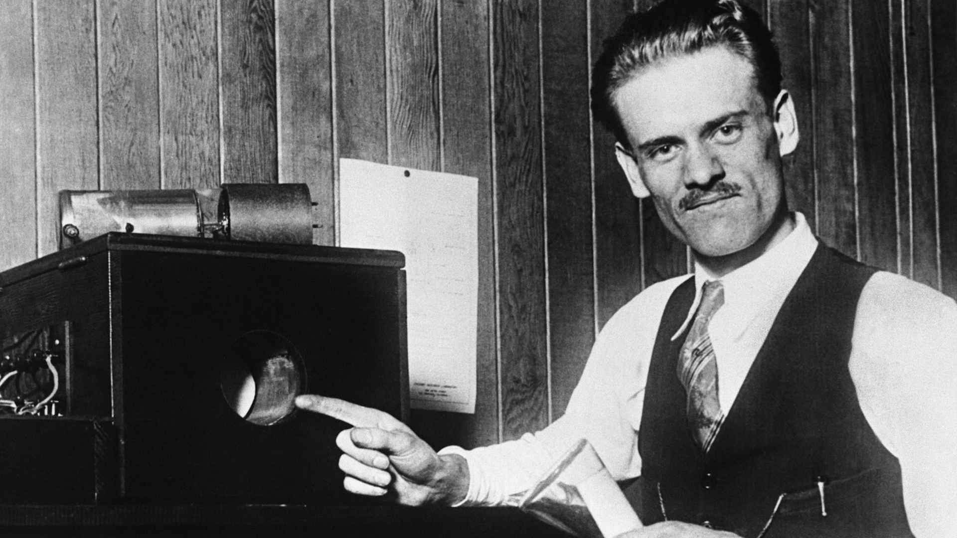 Inventor Philo T. Farnsworth with his invention, the first electronic television