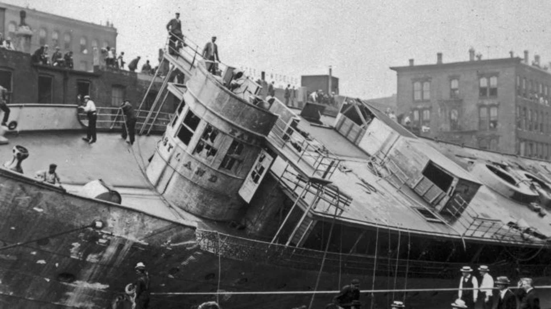 ss eastland, ships, disasters