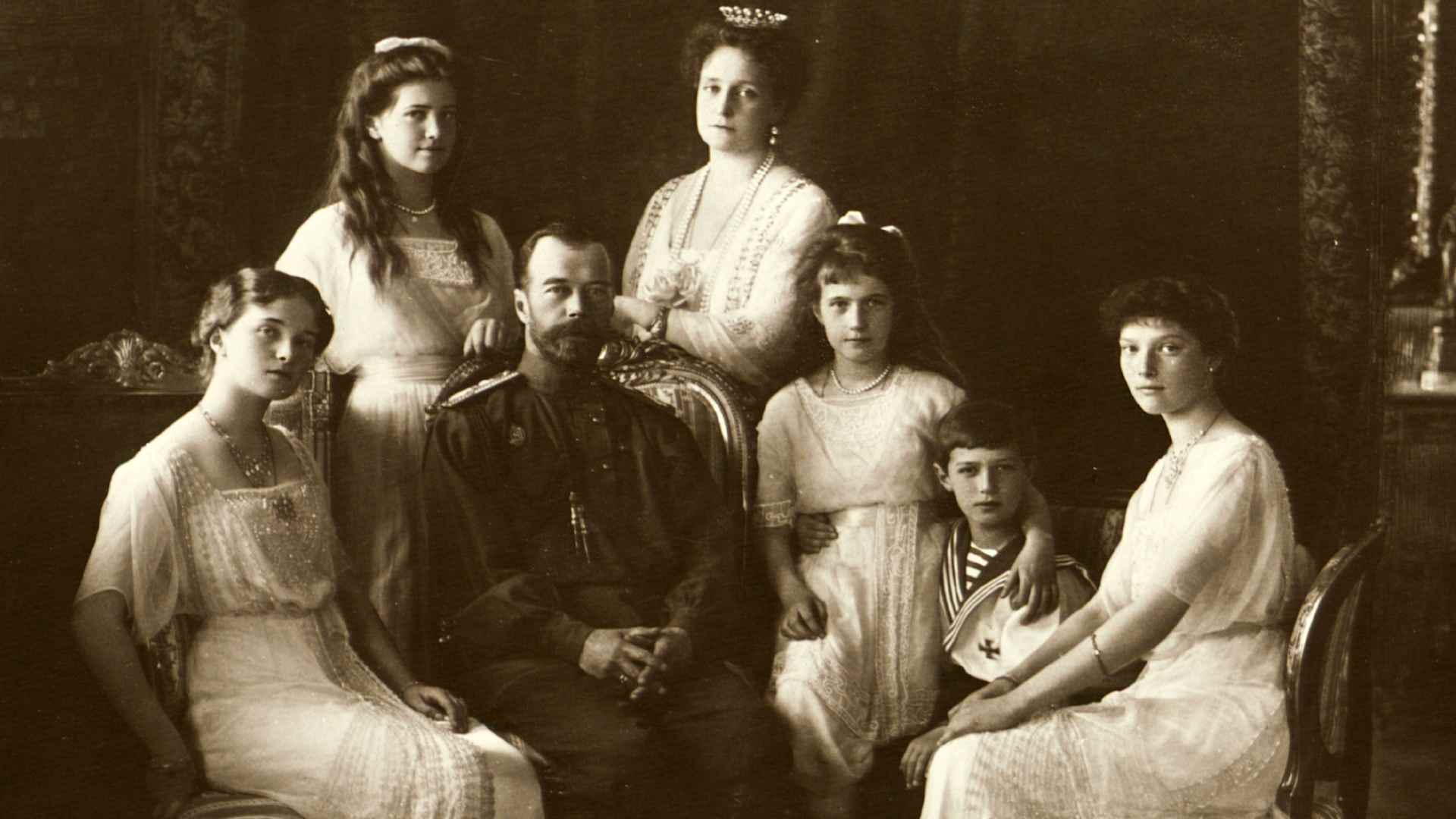 The Romanov family of Russia, 1914.