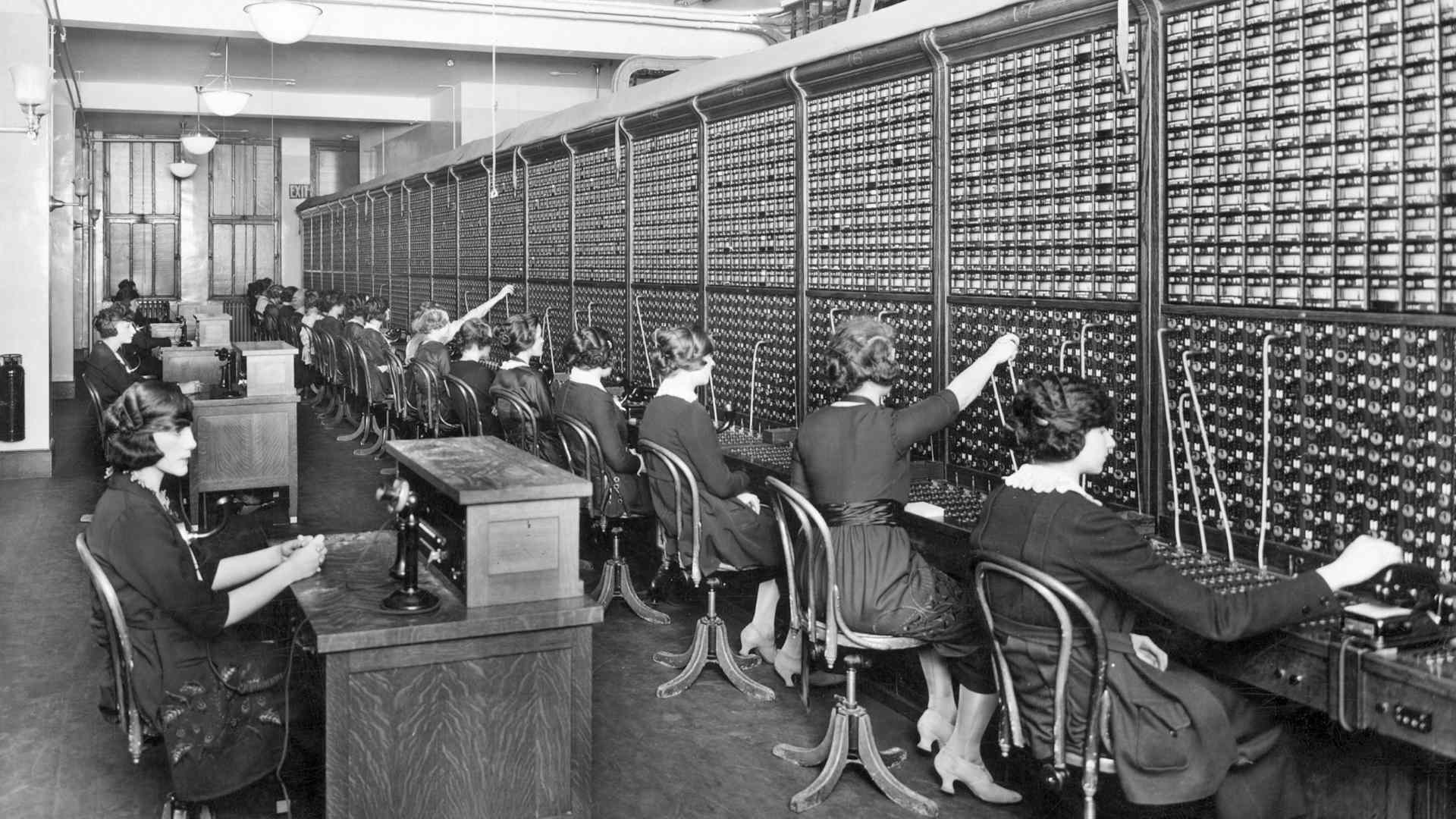 Group of telephone operators, c. 1915