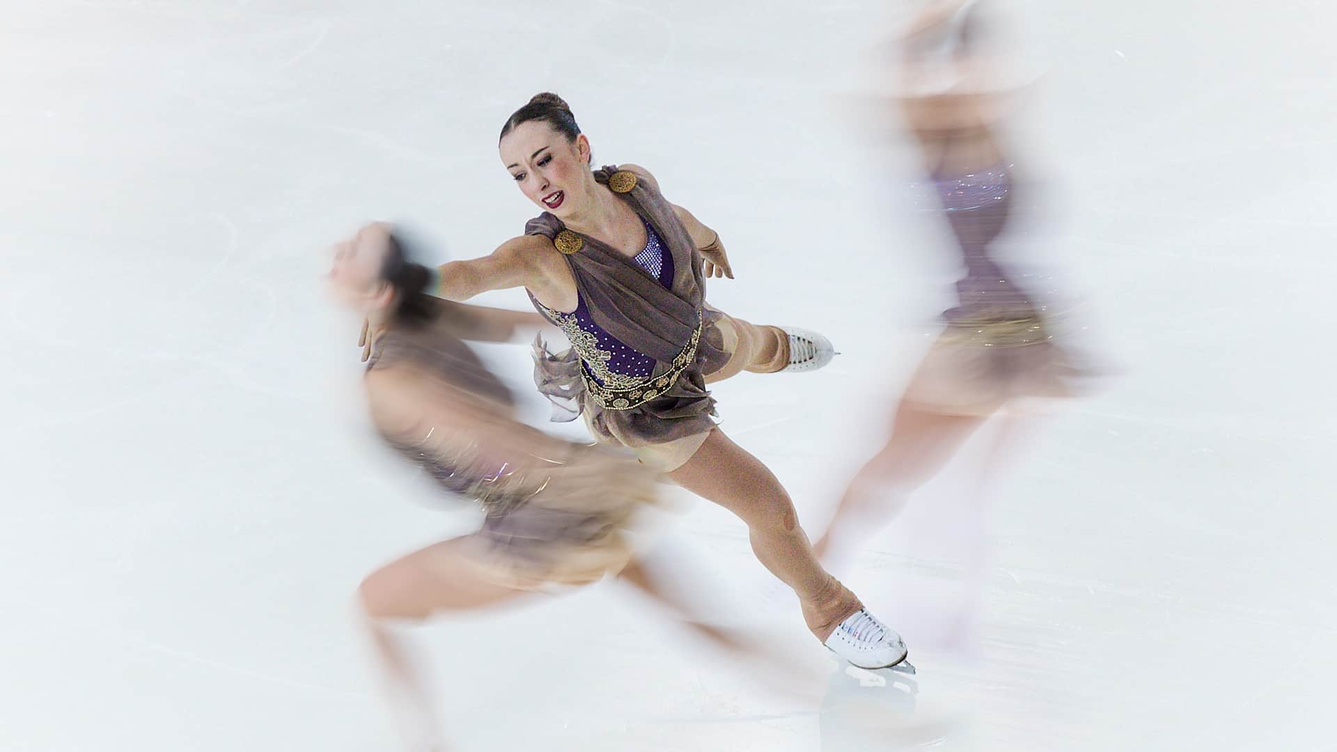 Chiara Calderone of Italy competes during the Junior Ladies Short Program of the ISU Junior Grand Prix of Figure Skating on September 16, 2016.