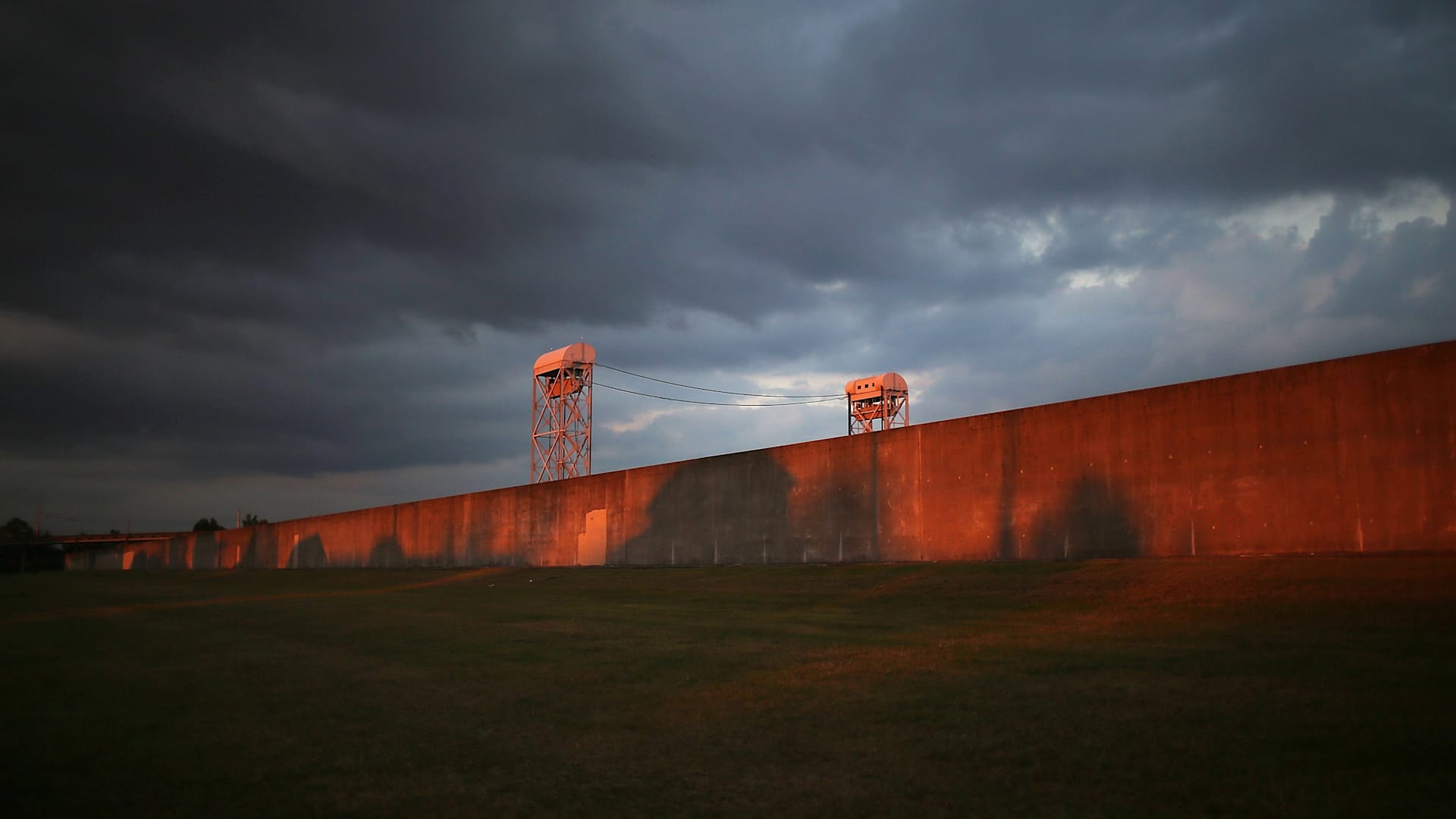 How Levee Failures Made Hurricane Katrina a Bigger Disaster