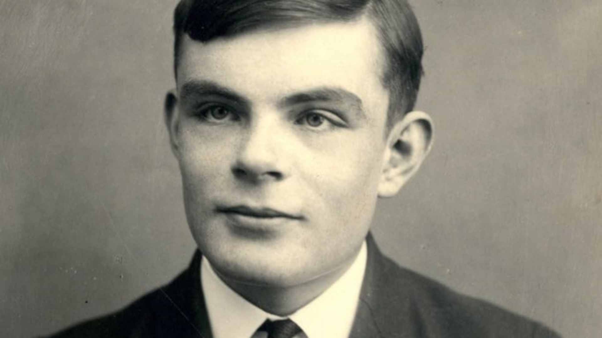 Portrait of Alan Turing. (Credit: Fine Art Images/Heritage Images/Getty Images)