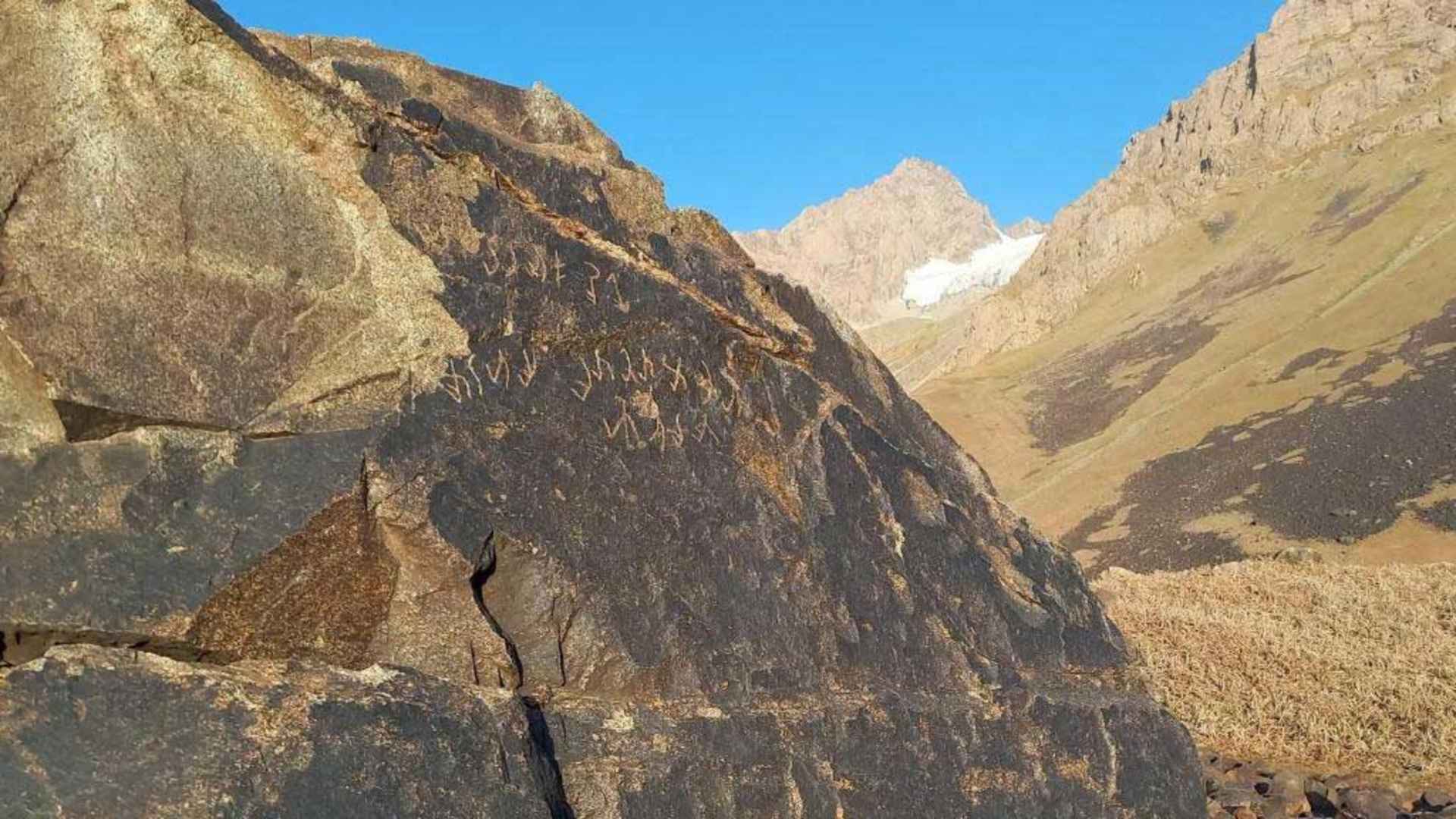 Bilingual Kushan inscription discovered on a rock face in Tajikistan.