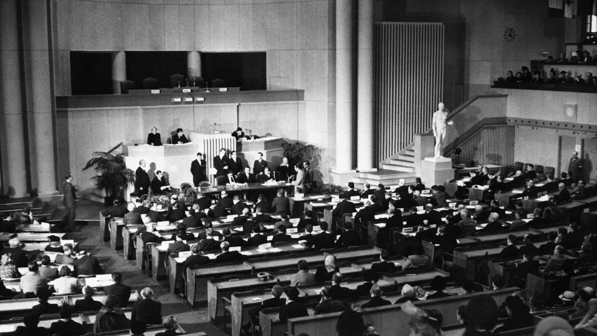 The first informal meeting of the League of Nations in Geneva