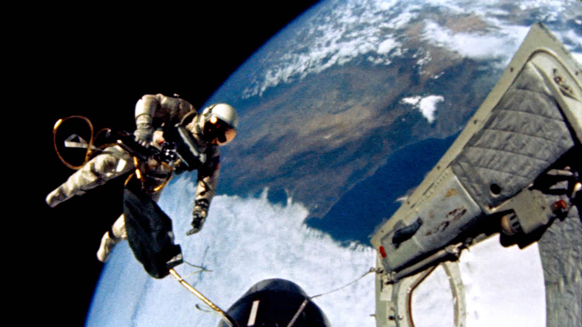 June 1965) Astronaut Edward H. White II, pilot for the Gemini-Titan 4 (GT-4) spaceflight, floats in the zero-gravity of space during the third revolution of the GT-4 spacecraft.June 1965) Astronaut Edward H. White II, pilot for the Gemini-Titan 4 (GT-4) spaceflight, floats in the zero-gravity of space during the third revolution of the GT-4 spacecraft. (Photo by: HUM Images/Universal Images Group via Getty Images)
