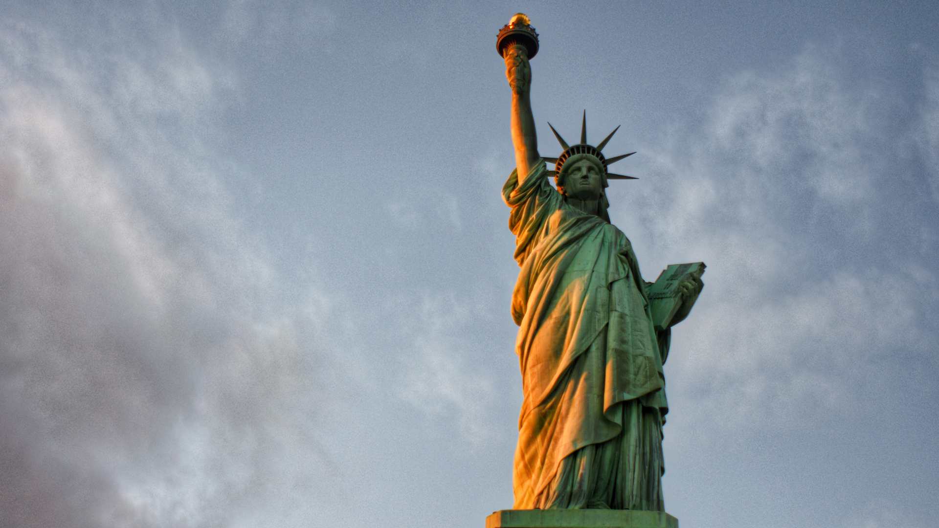 Statue of Liberty: The Making of an Icon