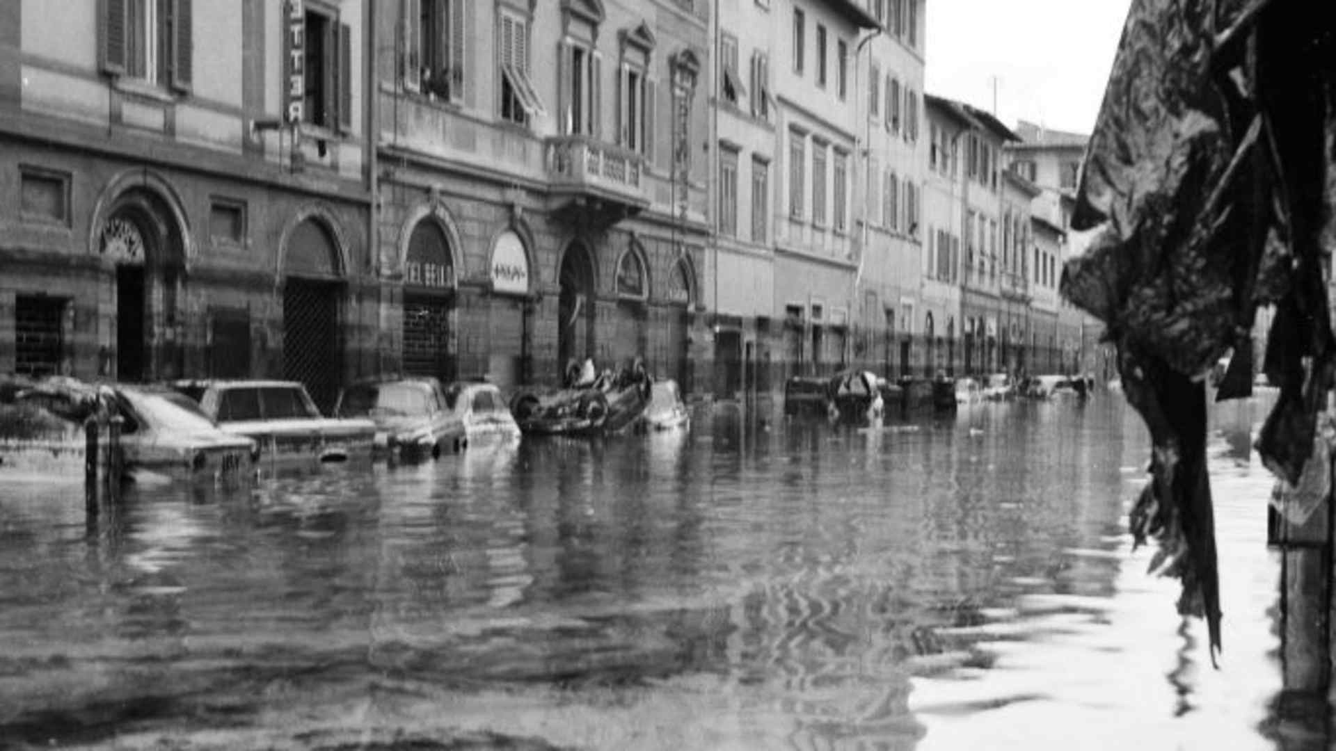 Picture of a street in Gavinana area in Florence after the flood, 04 November 1966. (Credit: RAFFAELLO BENCINI/AFP/Getty Images)