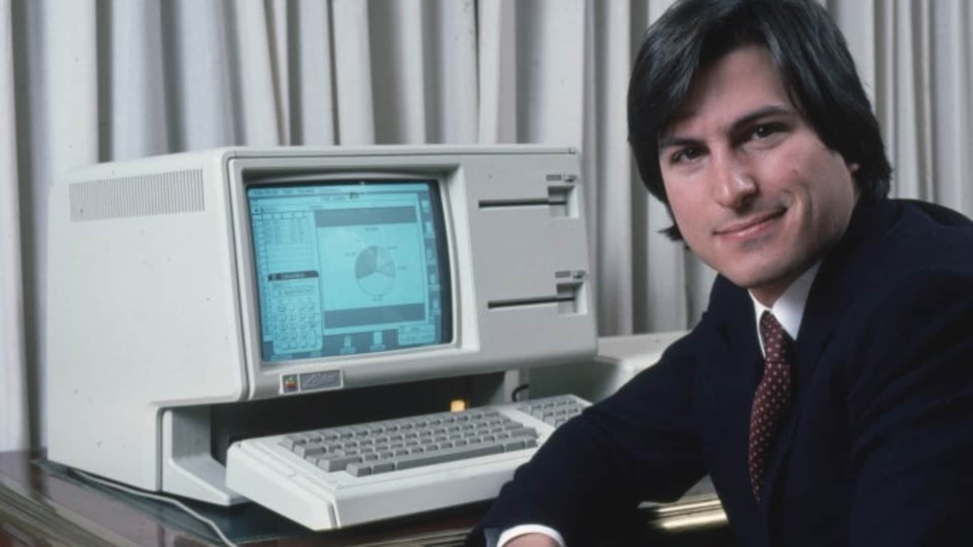 Steve Jobs and the Apple Lisa