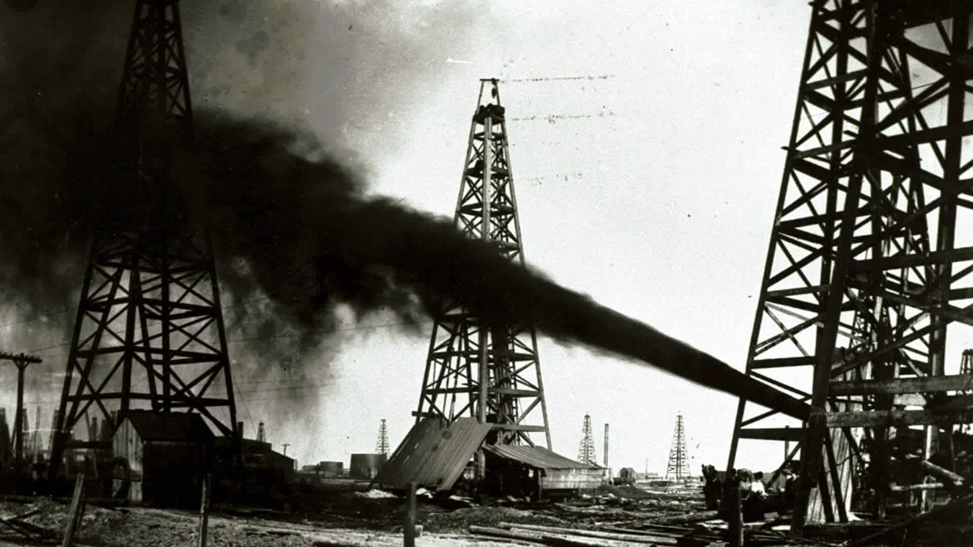 (Original Caption) View of petroleum spindletop.