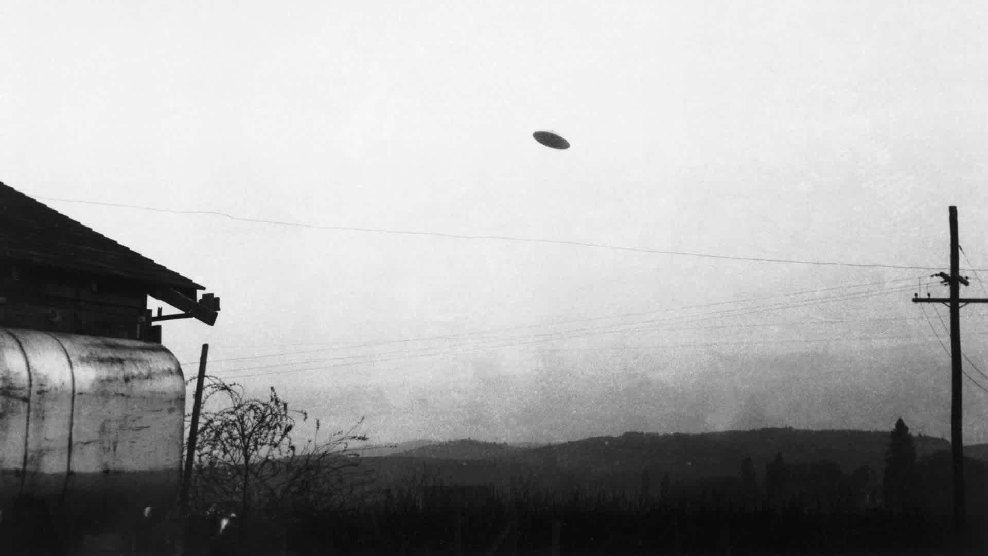 UFO, flying saucer