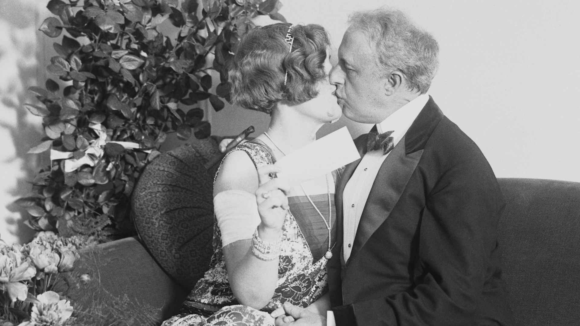 Francis and Edward Browning, 1926. (Credit: Bettmann Archive/Getty Images)