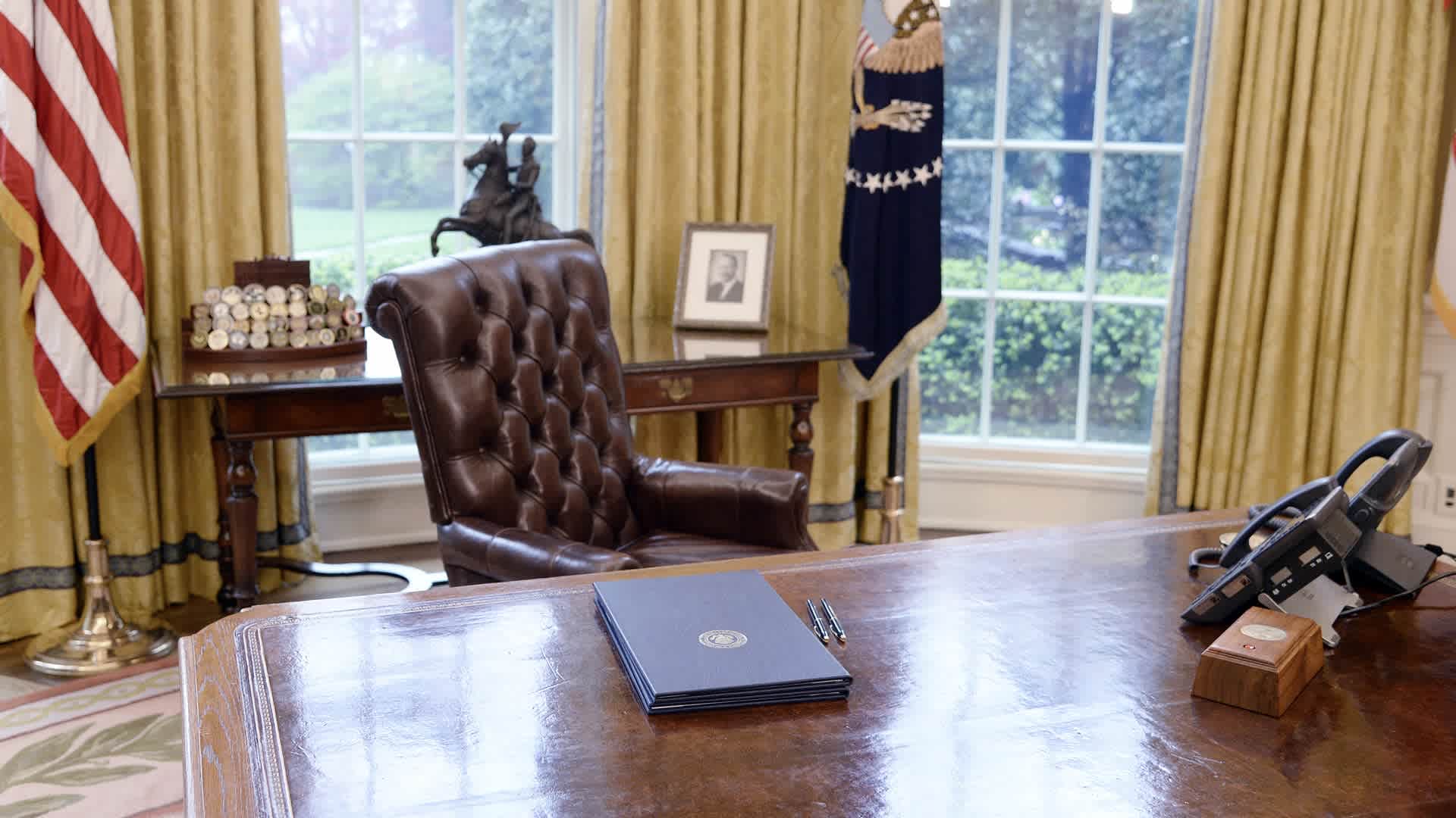 8 Ways Past U.S. Presidents Handled the Peaceful Transfer of Power
