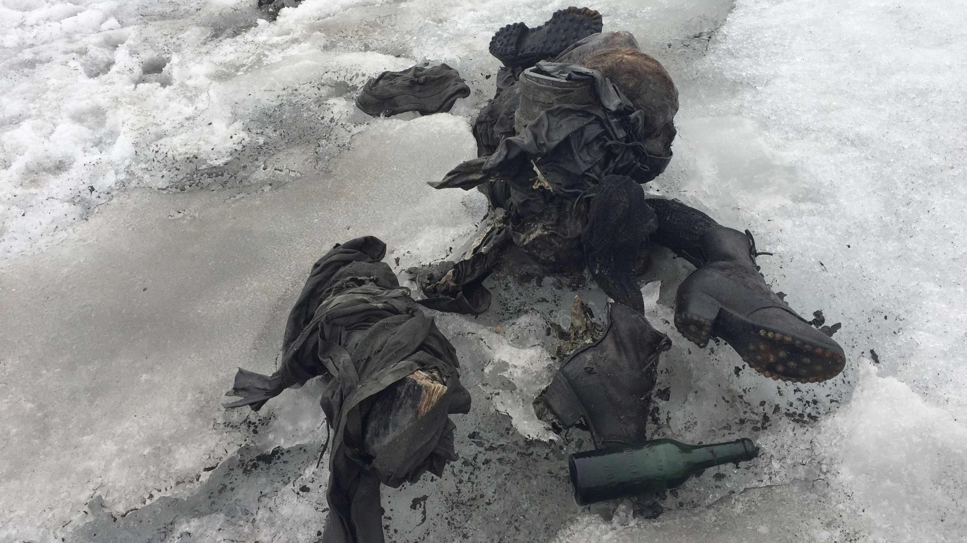 Bodies of couple found after being buried in ice for decades, Les Diableret, Switzerland - 13 Jul 2017