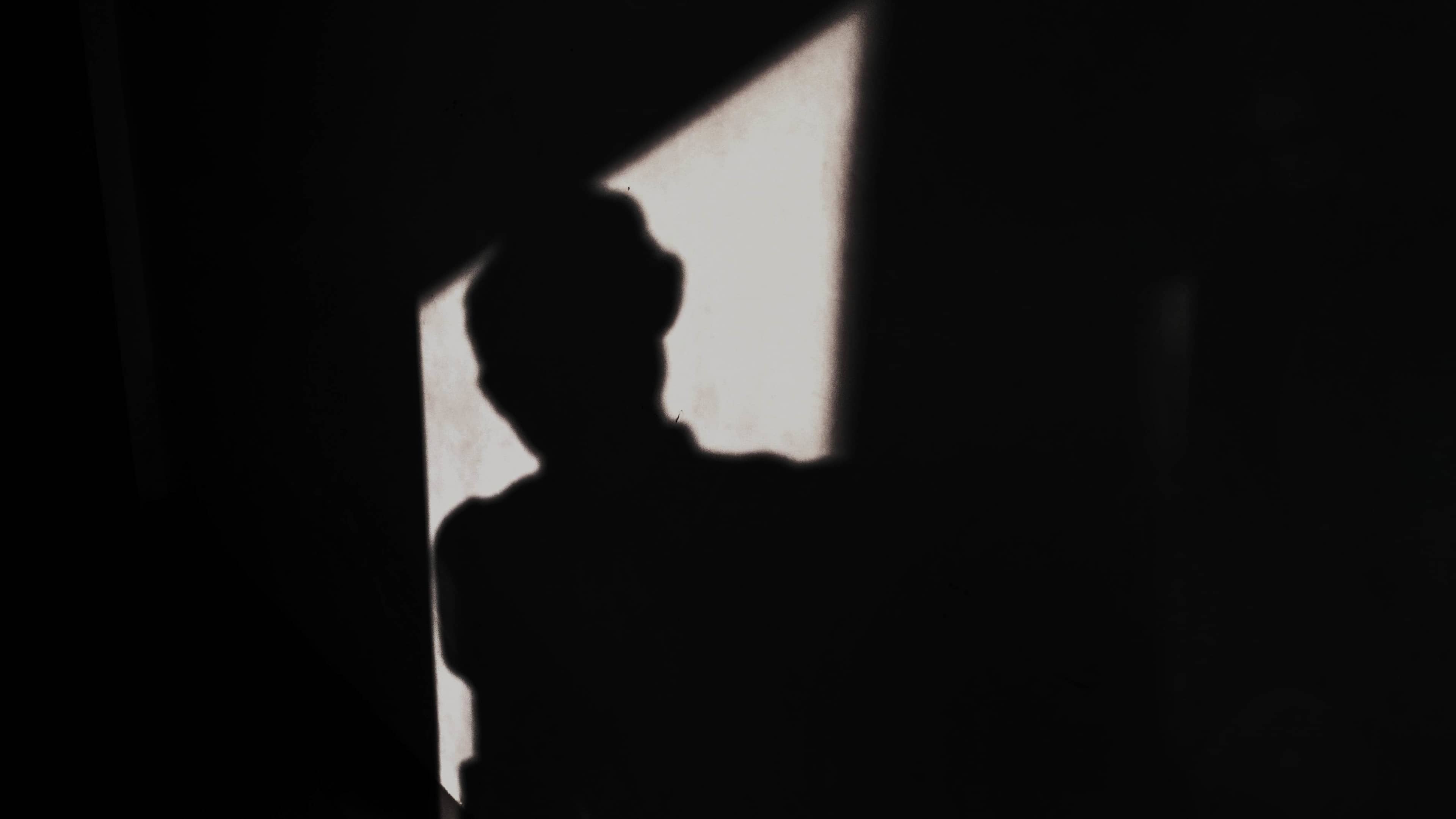 Human shadow pose