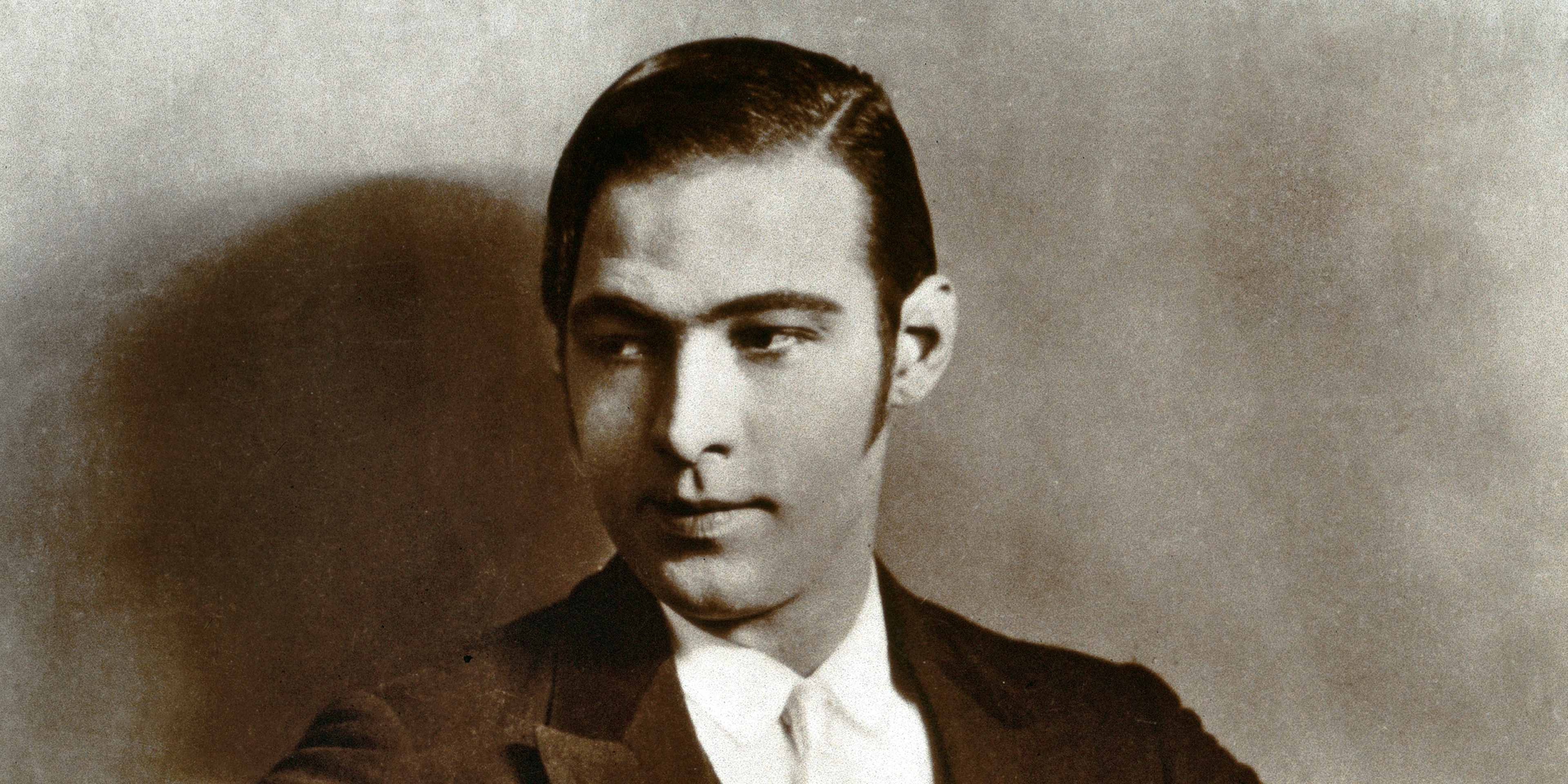 RUDOLPH VALENTINO